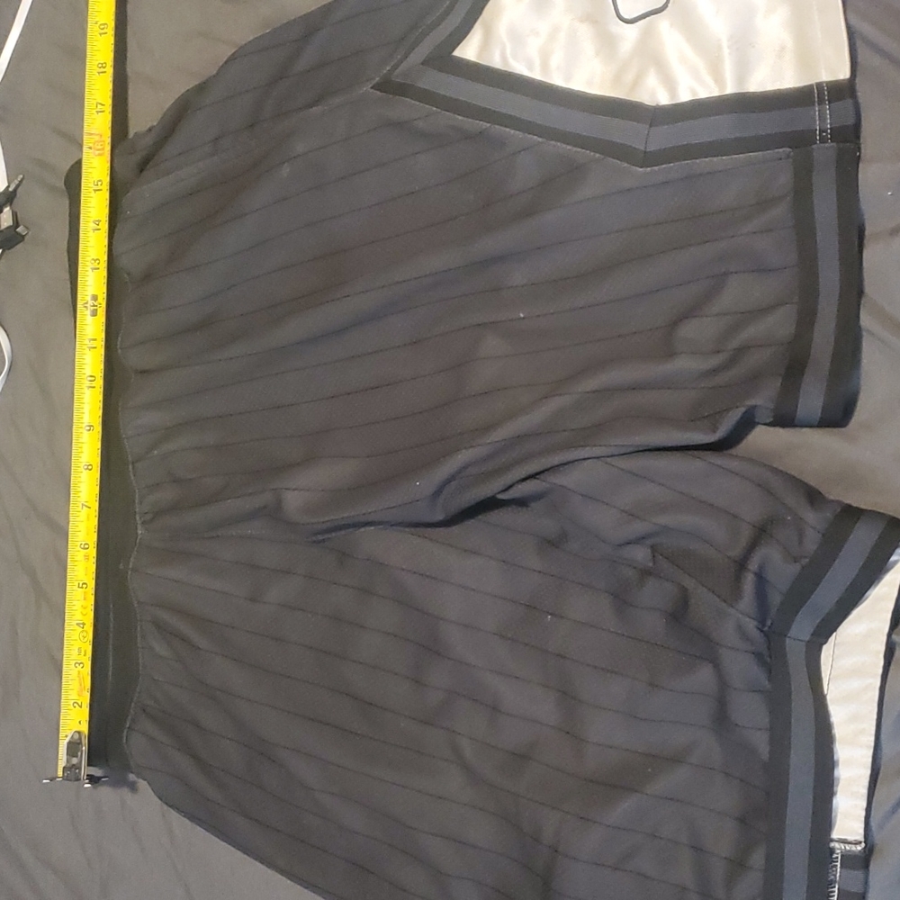 AND 1 basketball shorts for men size M